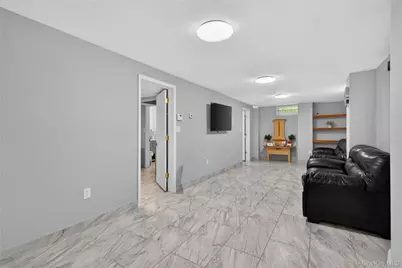 354 Robinson Avenue, Newburgh, NY 12550 - Photo 30