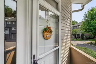 57 Village Green, Nanuet, NY 10954 - Photo 4