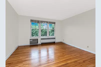 25 Trinity Place #3J, New Rochelle, NY 10805 - Photo 6