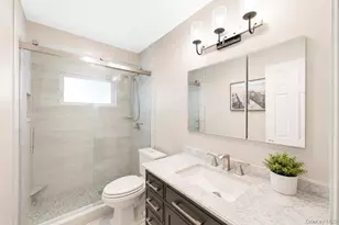 15 Lowell Dr, Farmingdale, NY 11735 - Photo 20