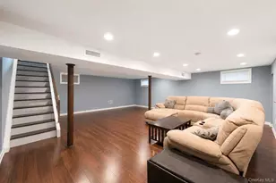 15 Lowell Dr, Farmingdale, NY 11735 - Photo 28