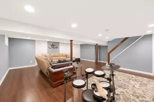 15 Lowell Dr, Farmingdale, NY 11735 - Photo 30
