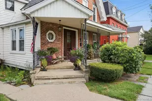 16 Elizabeth St, Port Jervis, NY 12771 - Photo 2