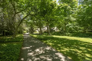 183 Titusville Rd, Poughkeepsie, NY 12603 - Photo 2
