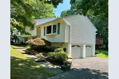 26 Rockwood Drive, Newburgh, NY 12550 - Photo 6