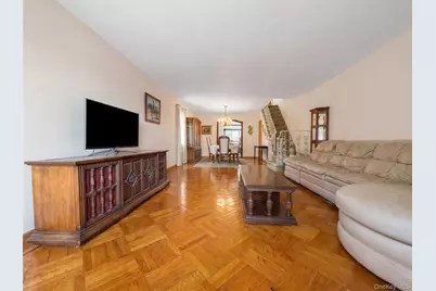 6424 80th Avenue, Ridgewood, NY 11385 - Photo 6