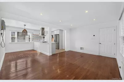 69 Bank Street #1FL, Valley Stream, NY 11580 - Photo 4