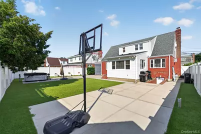 69 Bank Street #1FL, Valley Stream, NY 11580 - Photo 22