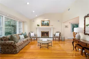 12 William Penn Dr, Stony Brook, NY 11790 - Photo 2