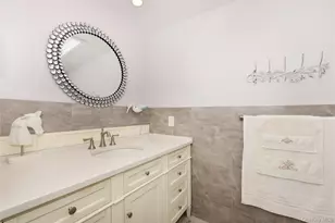 592 Winthrop Ave, Bellmore, NY 11710 - Photo 24