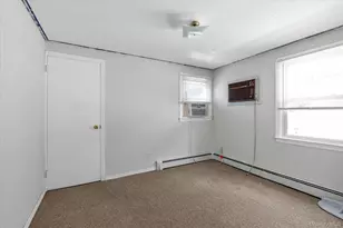 78 Rockaway Pkwy, Valley Stream, NY 11580 - Photo 16