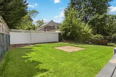 22314 56th Avenue, Oakland Gardens, NY 11364 - Photo 24