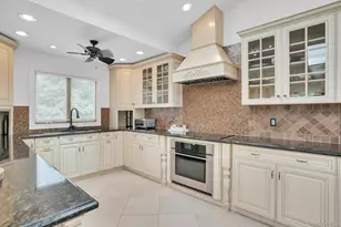 66 Harvest Ln, Commack, NY 11725 - Photo 14
