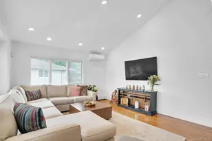 66 Harvest Ln, Commack, NY 11725 - Photo 8