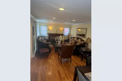 75 Maplewood Avenue, Hempstead, NY 11550 - Photo 2