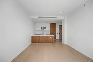 35-32 Leavitt St, Flushing, NY 11354 - Photo 8