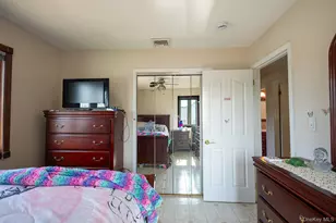 222 N Pine St, Massapequa, NY 11758 - Photo 22