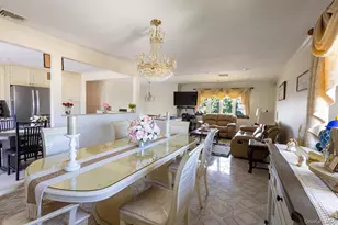 222 N Pine St, Massapequa, NY 11758 - Photo 8