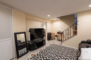 222 N Pine St, Massapequa, NY 11758 - Photo 36