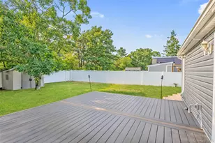 72 S Village Dr, Bellport, NY 11713 - Photo 26