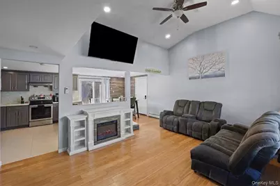 72 S Village Drive, Bellport, NY 11713 - Photo 6
