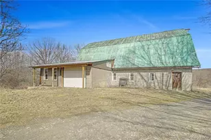 202 Midland Lake Rd, Middletown, NY 10941 - Photo 2