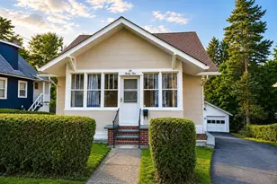 39 California Ave, Middletown, NY 10940 - Photo 2