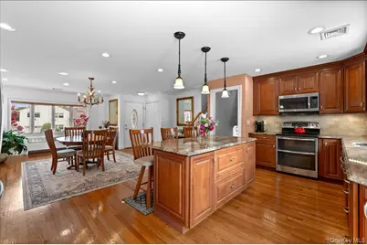 790 Wenwood Drive, East Meadow, NY 11554 - Photo 6