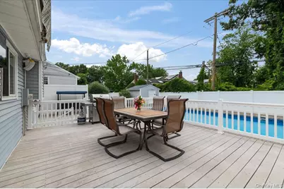790 Wenwood Drive, East Meadow, NY 11554 - Photo 36