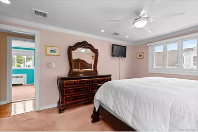 790 Wenwood Drive, East Meadow, NY 11554 - Photo 22