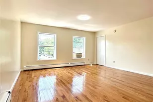 2069 Lacombe, Bronx, NY 10473 - Photo 2