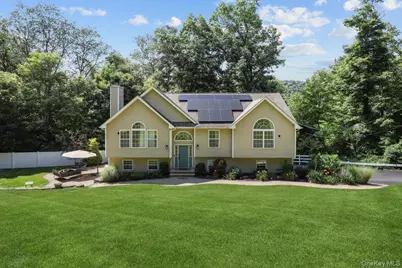39 New Hill Road, Putnam Valley, NY 10579 - Photo 1