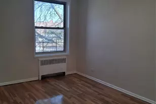 2235 Cruger Ave, Bronx, NY 10467 - Photo 6