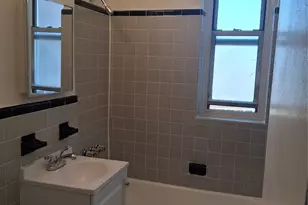2235 Cruger Ave, Bronx, NY 10467 - Photo 10