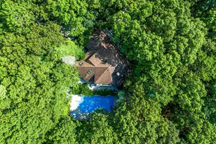 16 Joshuas Path, East Hampton, NY 11937 - Photo 44