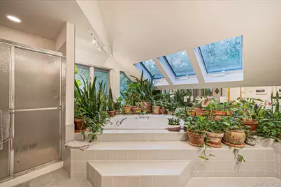 16 Joshuas Path, East Hampton, NY 11937 - Photo 20