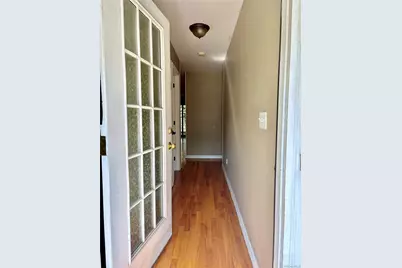 14 Madison Avenue, Rockville Centre, NY 11570 - Photo 2
