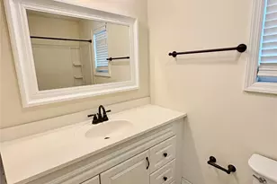 14 Madison Ave, Rockville Centre, NY 11570 - Photo 8