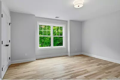 333 Concord Court, Dix Hills, NY 11746 - Photo 38