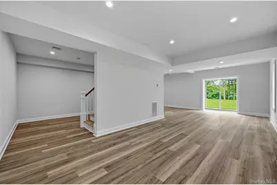 333 Concord Court, Dix Hills, NY 11746 - Photo 42