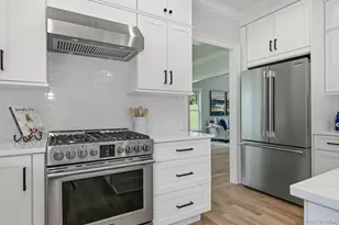 333 Concord Ct, Dix Hills, NY 11746 - Photo 26
