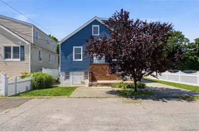 8 5th Street, Bayville, NY 11709 - Photo 1