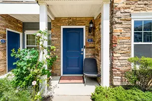 93 Millie CT, Patchogue, NY 11772 - Photo 2