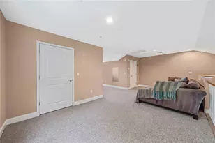 93 Millie CT, Patchogue, NY 11772 - Photo 12