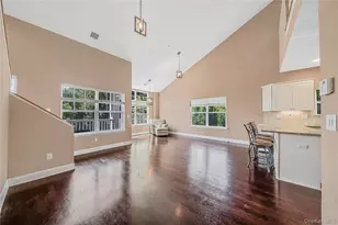 93 Millie CT, Patchogue, NY 11772 - Photo 4