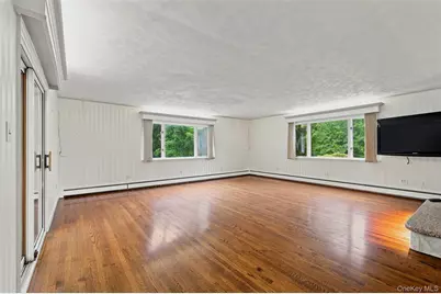 11 Hillside Court, Suffern, NY 10901 - Photo 10