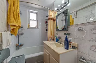 100 Brooklyn Ave, Freeport, NY 11520 - Photo 16