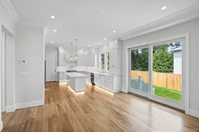 24 Lorraine Court, Northport, NY 11768 - Photo 6