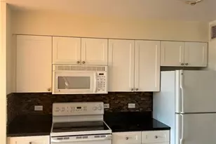 300 Mamaroneck Ave, White Plains, NY 10605 - Photo 4