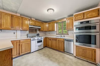 8 Norris Drive, Swan Lake, NY 12783 - Photo 12